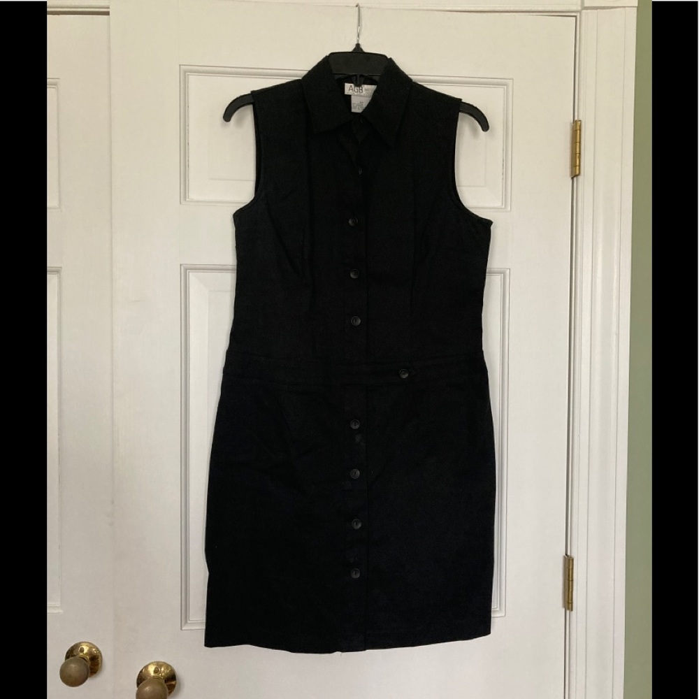 Black Sleeveless Shirtdress
